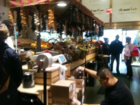 20111014_eataly-market2.jpg