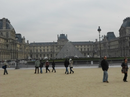 20120112_louvre-museum.jpg